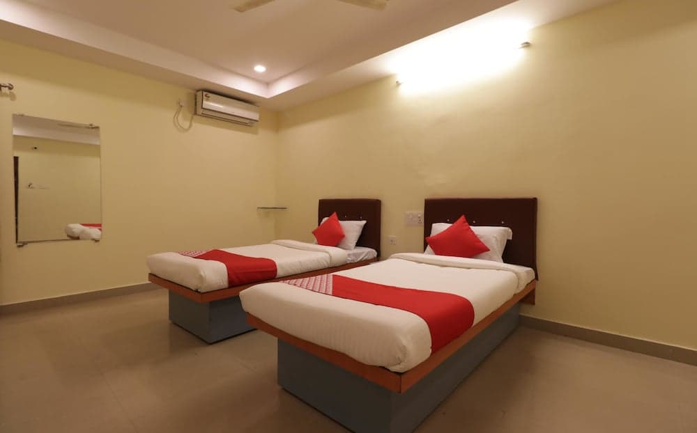 OYO 29259 Hotel Rama Royal