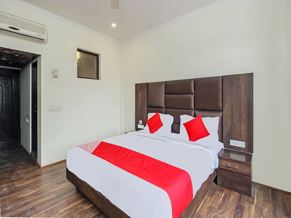 Capital O 29999 Hotel Green Ambition