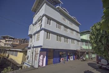 OYO 23349 Totola Inn