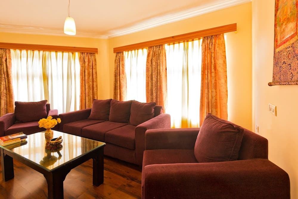 Hotel Ladakh Residency