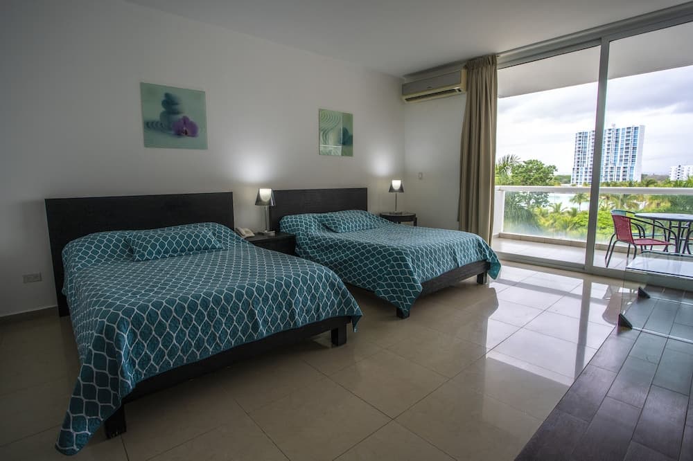 Town Center Paradise in Playa Blanca