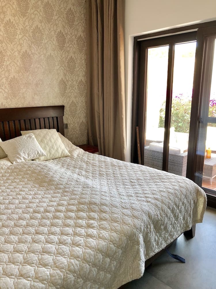 2-Bedrooms Apartment Puerto Banus-Beach