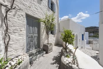 Traditional Stone House in Kostos