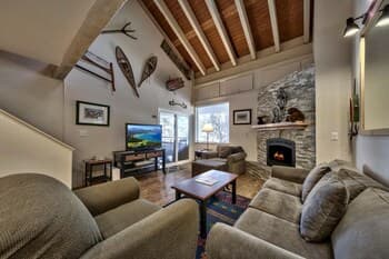 Private Bedroom Loft | Lakeland Ge Resort Condo by RedAwning