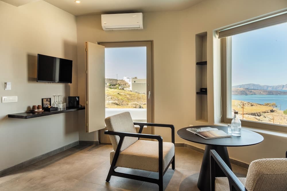 Black Diamond Suites - Adults Only