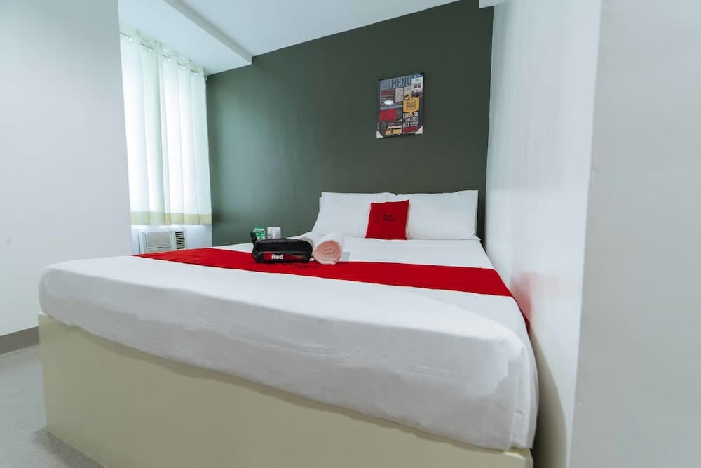 RedDoorz Plus @ Roxas Street Davao