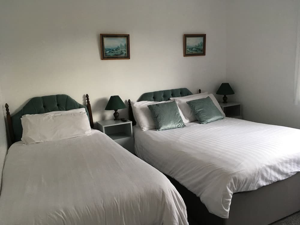 Riverfield Bed and Breakfast