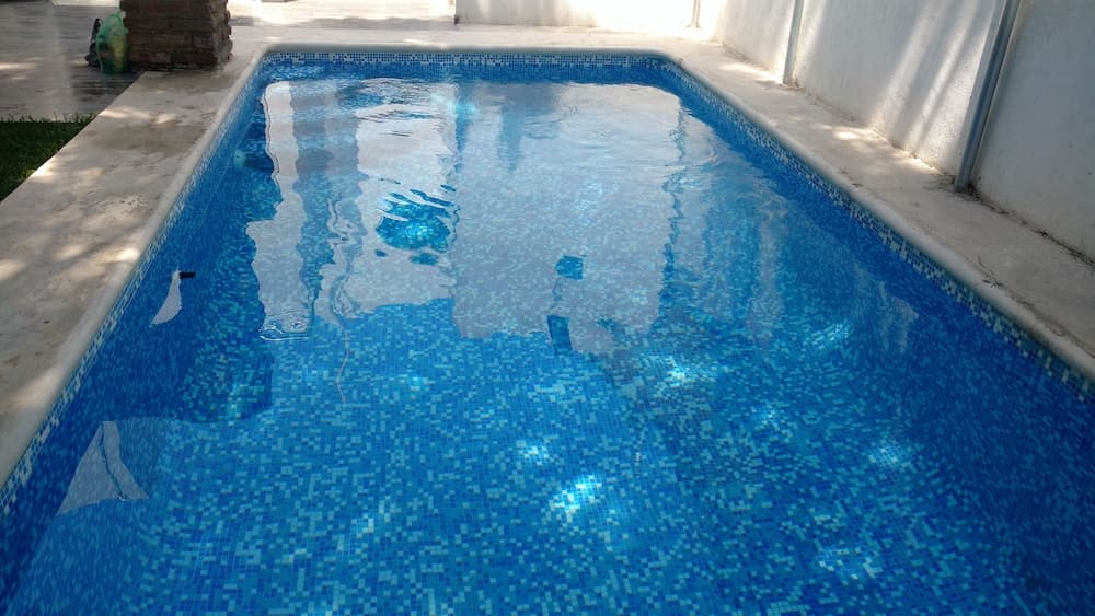 Hermosa casa con jardin y alberca