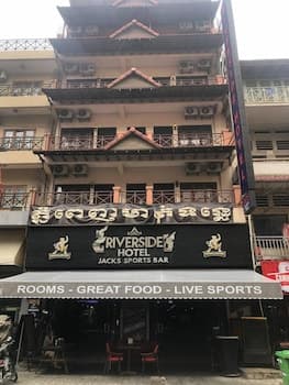 Riverside Phnom Penh Hotel