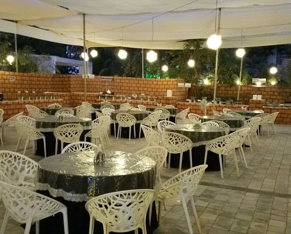 Whistling Meadows Resort