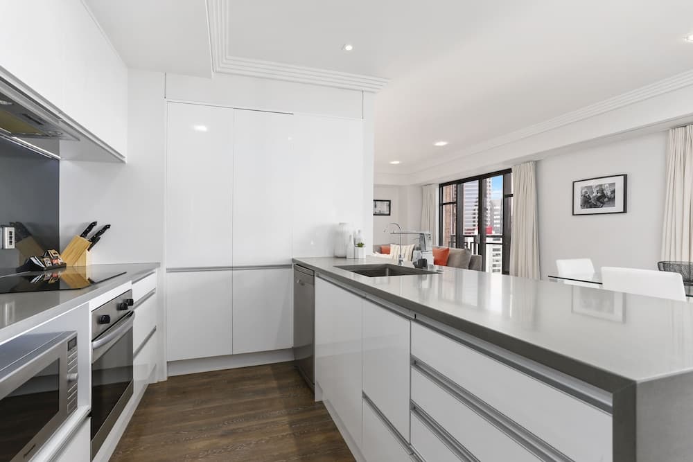 Stylish Sophisticated Views with Carpark - by Urban Butler