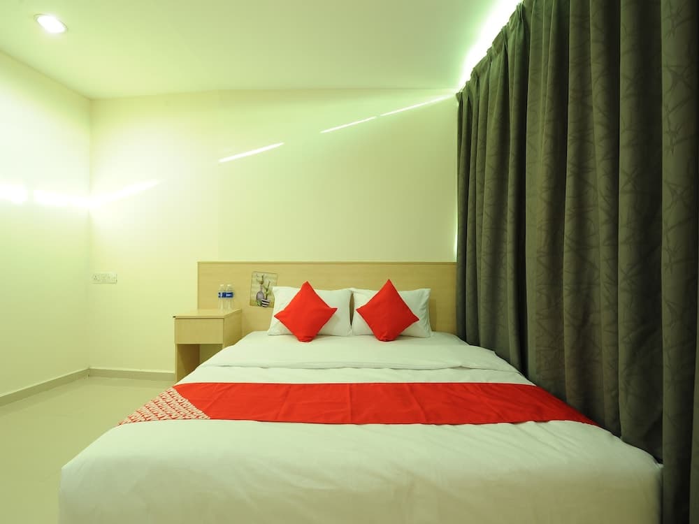 OYO 1055 Batu Caves Star Hotel