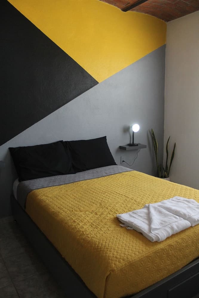 Flats Mi Lindo Pueblito