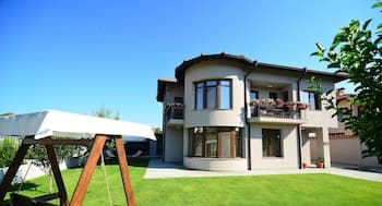 Katerina Guest House