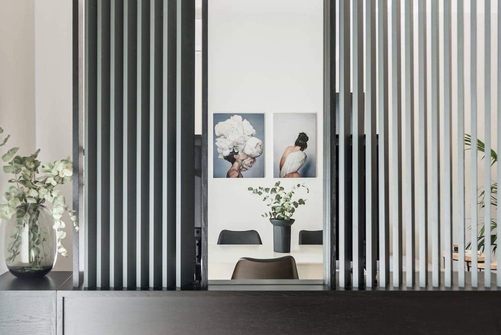 Central C&P Minimal Apartment