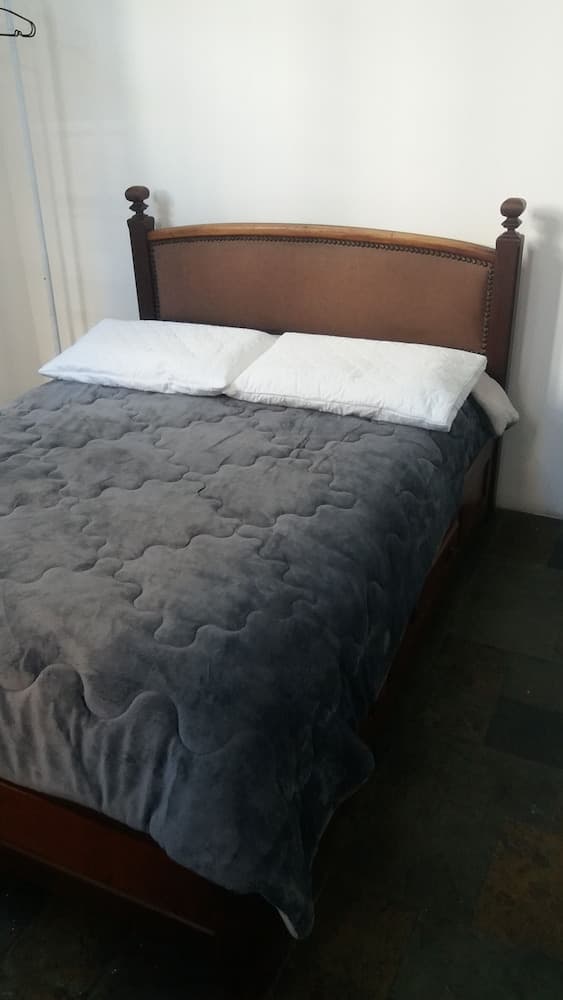 Quartos Solteiro e Casal Aluguel