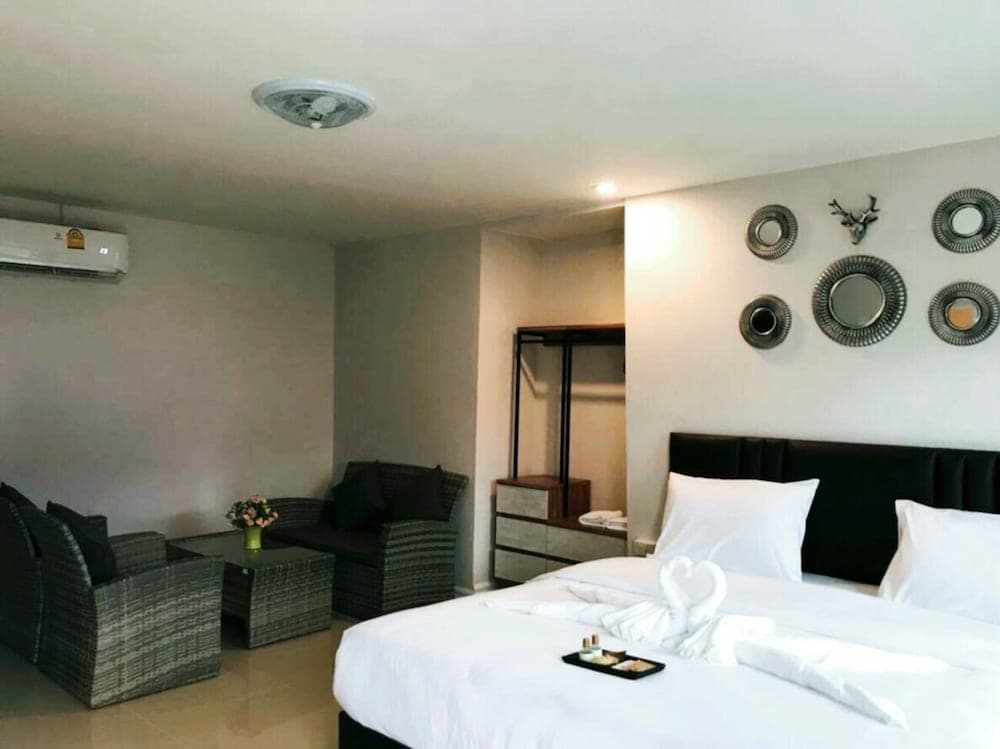 Muang Loei Airport Hotel