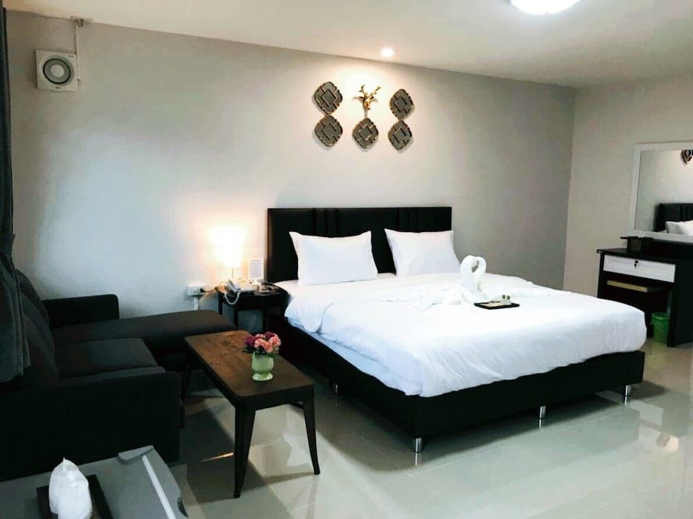 Muang Loei Airport Hotel