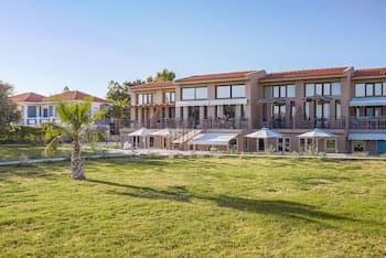 Naftilos Residences II