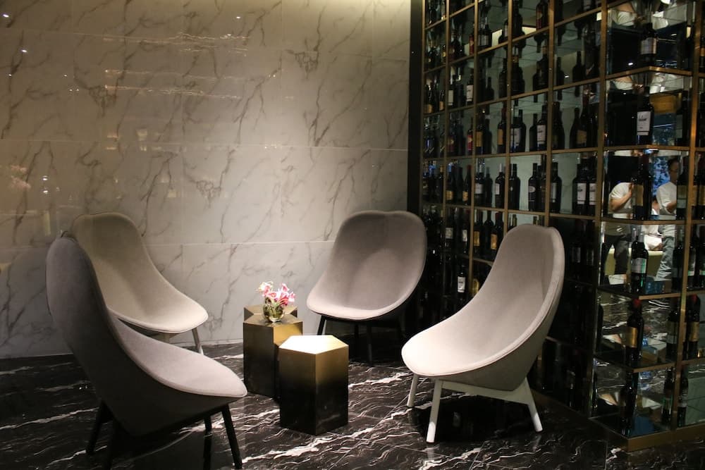 R-Kiss Boutique Hotel