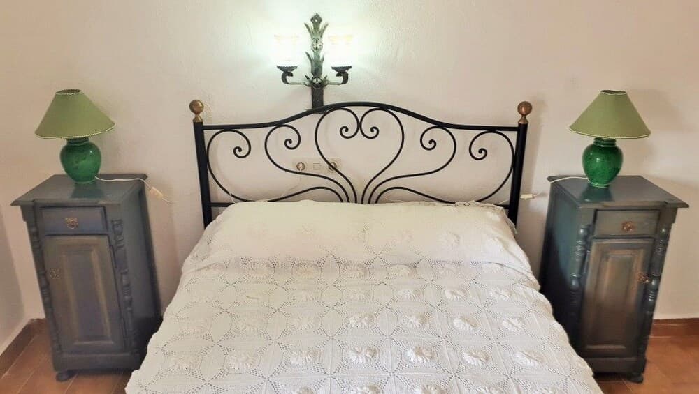 Casa rural en Albóns a 8 min de la playa de la Escala