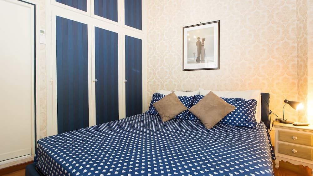 Rental In Rome Veneto Apartment