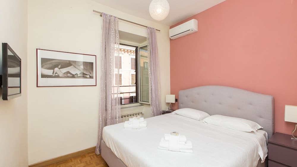 Rental In Rome Vatican Deluxe Apartment