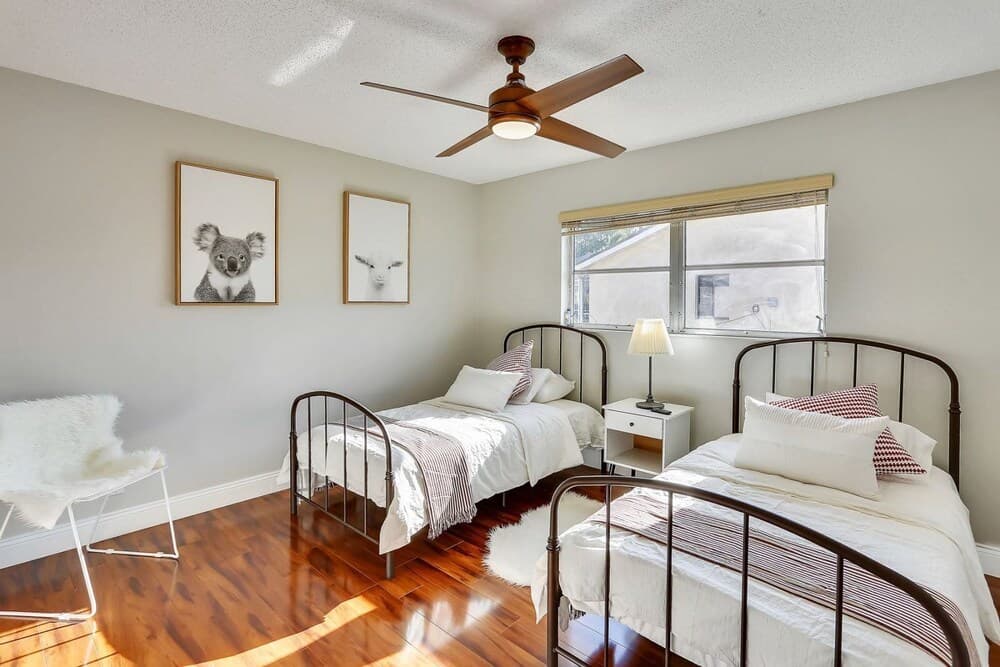 Watersedge - Private & Sanitized, Self Check-in. Perfect for Social Distancing & Working From Home. Private Pool, Pet Friendly. Super-host Support