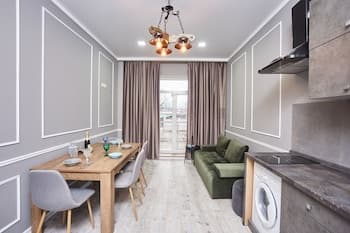 28 Pearls for VIP guests Apartments