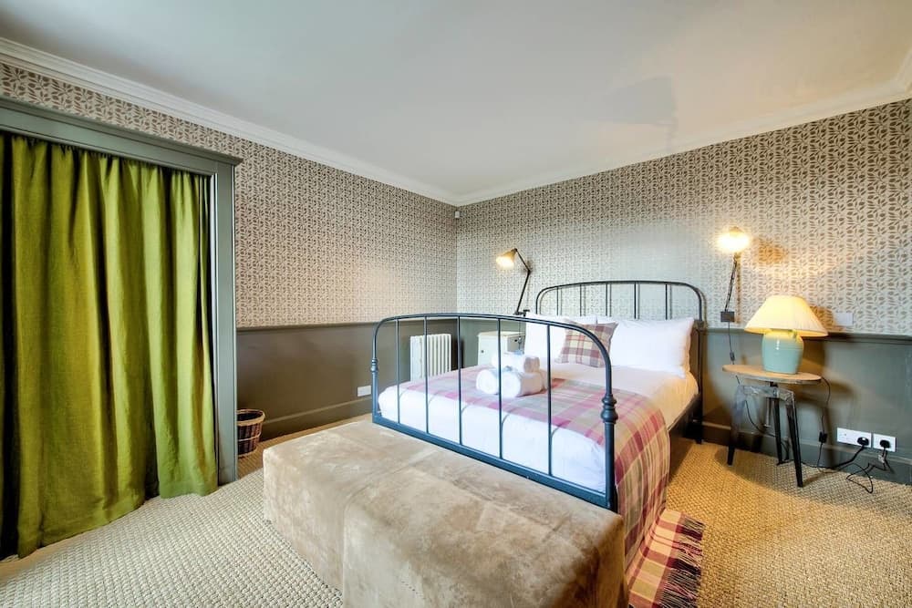 The Rock House: Historic Gem in the Heart of the City