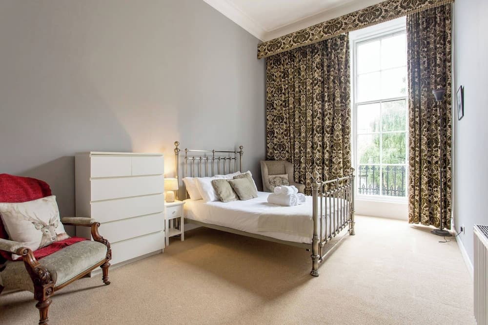 JOIVY Doune Terrace Apartment: Edinburgh New Town Prime Location