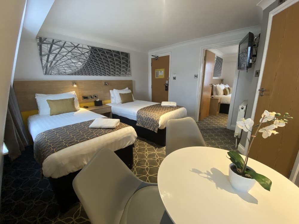 The Suites- St Pancras Hotel Group