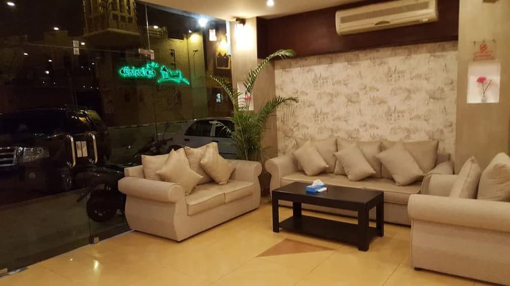 OYO 214 Quiet Inn Hotel Apartments