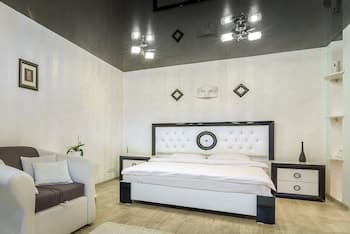 Flatsis Apartment Nauki 64