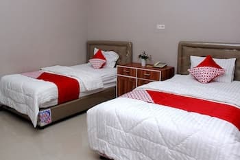 OYO 783 Grand Mentari Guest House