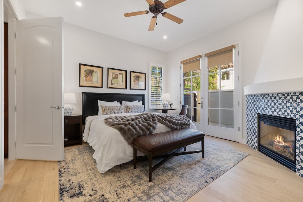 Classic 3 Bedrooms C44 by RedAwning