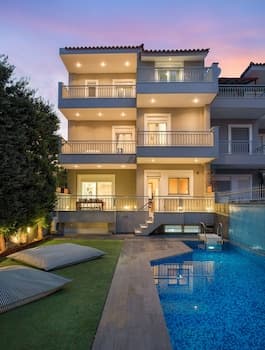 Athenian Grand Riviera Villa