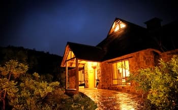 Woodlands Game Lodge