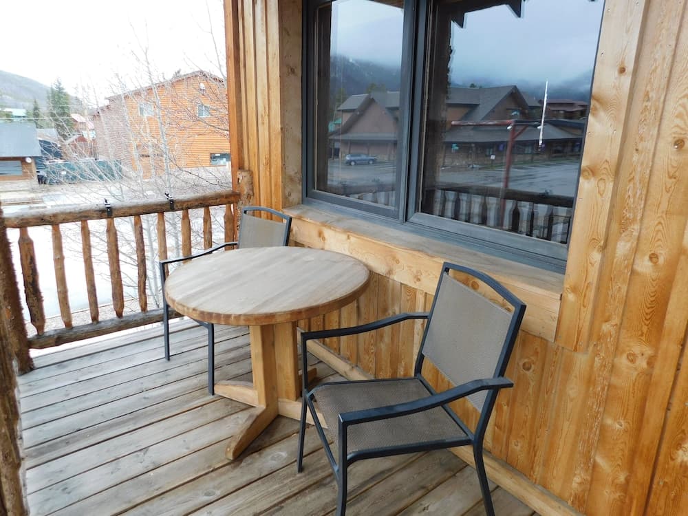 Grand View Mountain Lodge