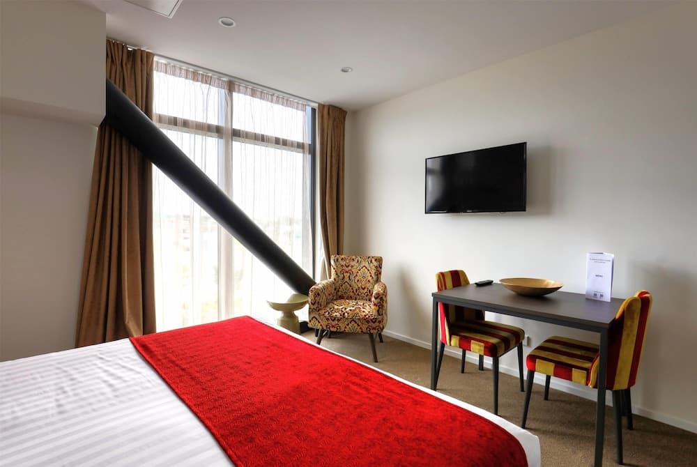 Ramada Suites by Wyndham Auckland Manukau Pacific Centre