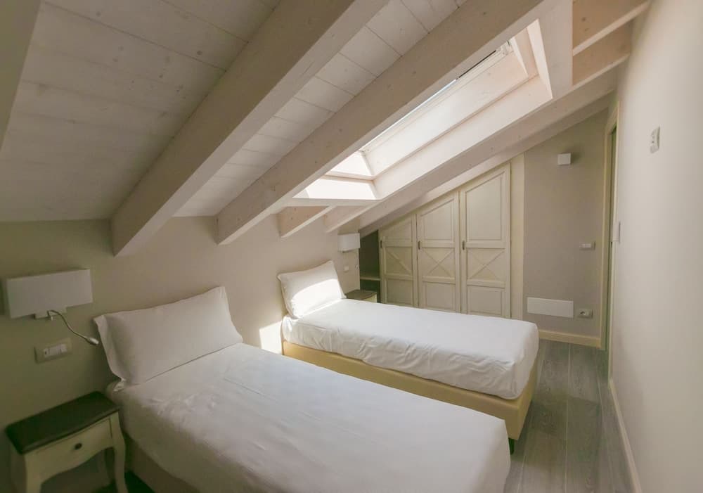 San Lorenzo Apartments