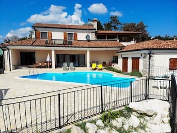 Arton Villa in the Heart of Istria
