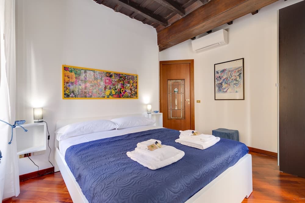 Rome as you feel - Panisperna Apartment