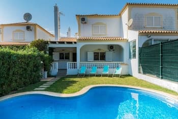 Akivillas Vale do Lobo Infinity