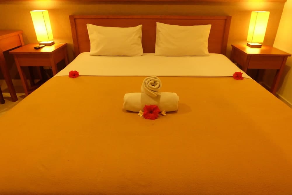 Kayu Dana Bedrooms & Pool