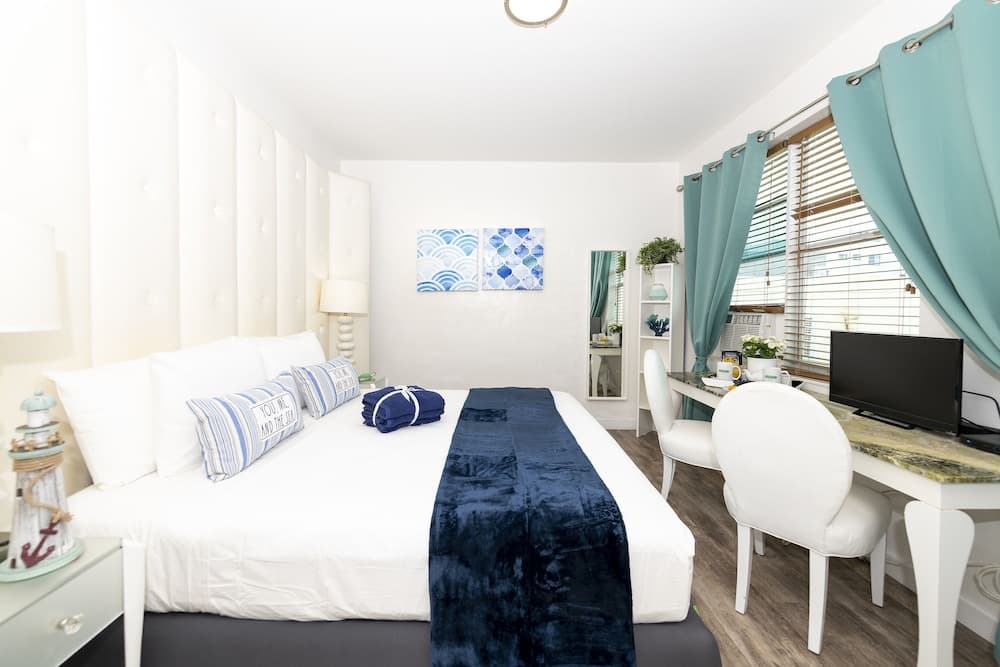 Norman's Hotel and Dining