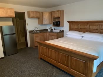 Eagle View Motel & Retreat