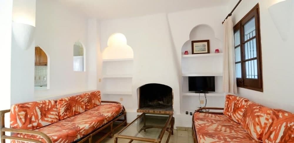 Casa con parking, ideal para familias