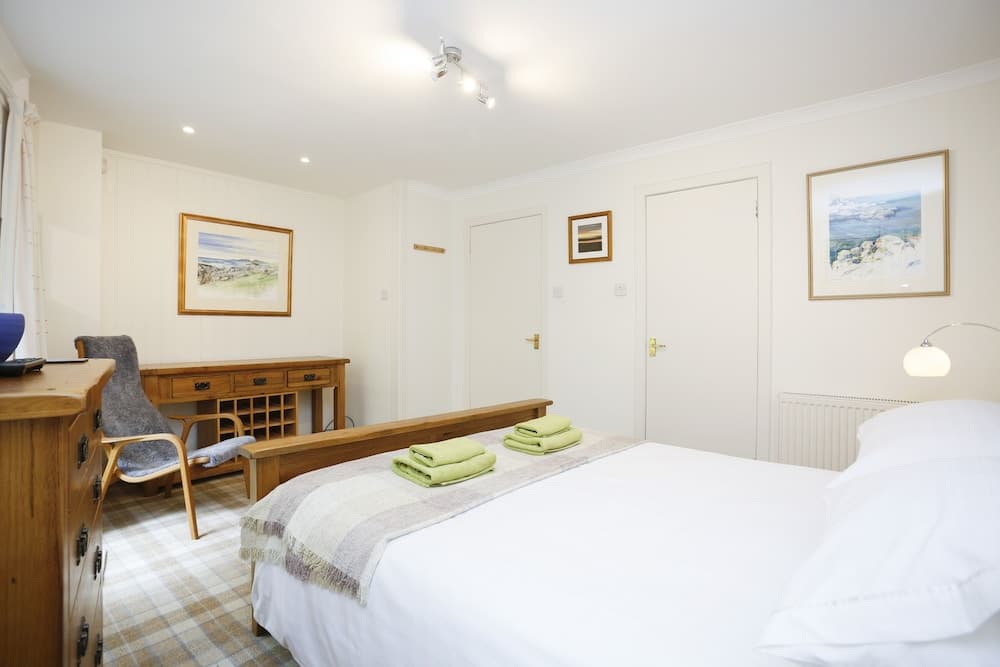 Central New Town Apartment