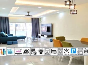 Just For You Highlands Apartment.